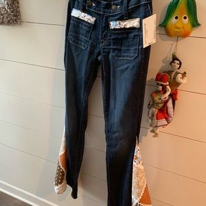 Lucky brand flare redesigned jeans Deadstock 4